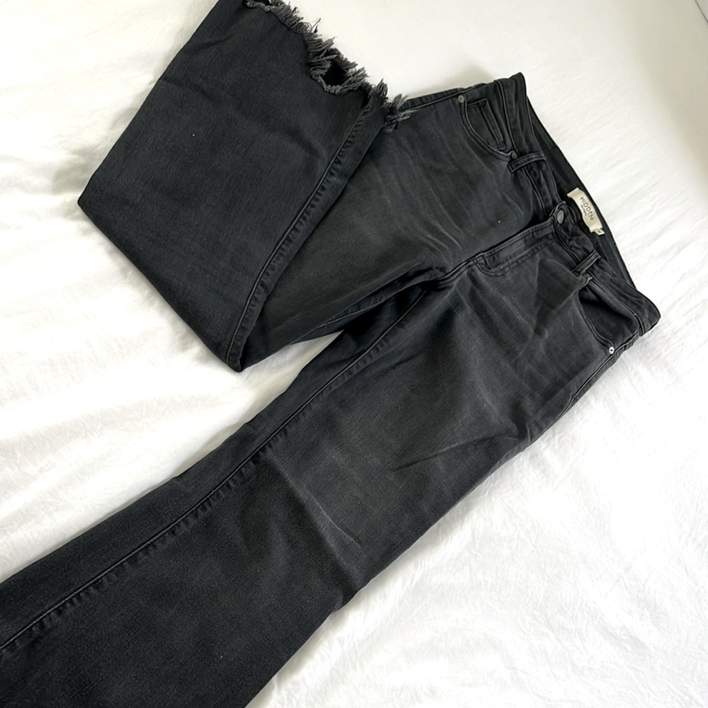 Hidden Cropped Flare jeans